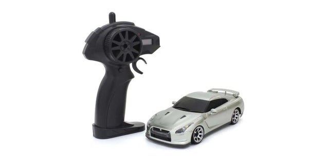 MINIZ.Nissan GT-R AUTOBACS ラジコンカー 1/10 My First Mini-Z: Toy-Grade RC Car Nissan GT-R R35 - Kyosho