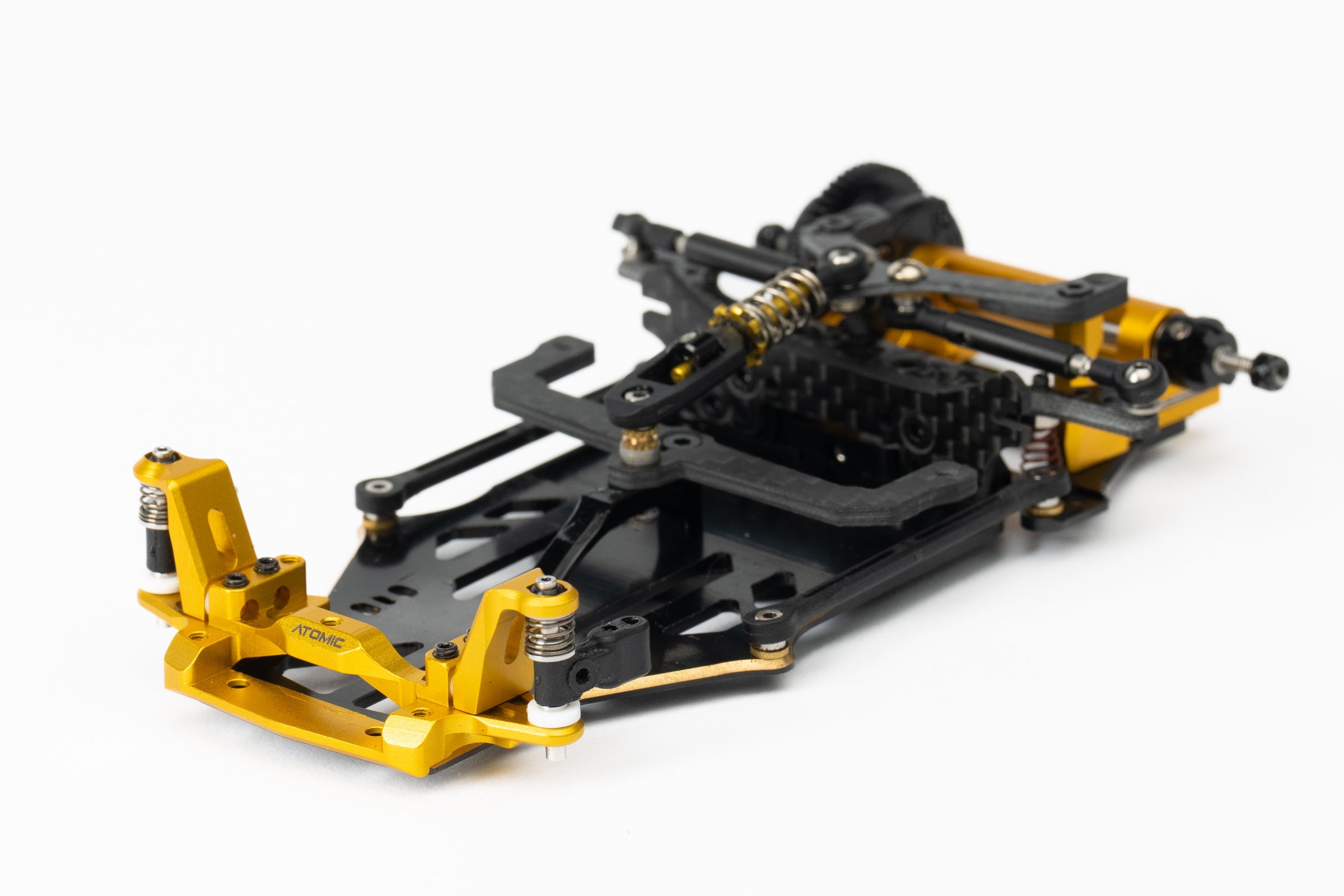 ATOMIC SG Shaft Drive Chassis 1/28スケール Atomic 1/27 SZ2 Shaft Drive AWD Chassis Kit